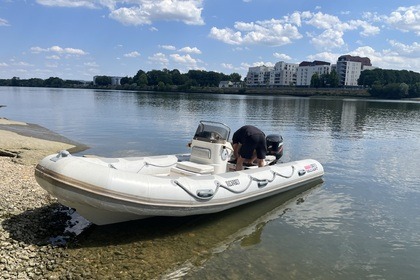 Noleggio Barca a motore Valiant Vanguard v520 Rouen