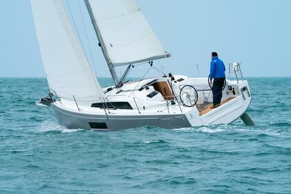 Charter Sailboat Beneteau Oceanis 30.1 Split