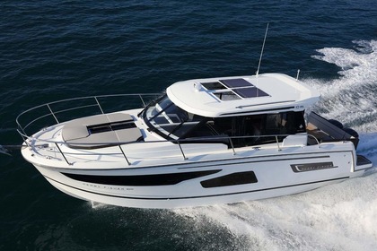 Hire Motorboat  Merry Fisher 1095 Kaštel Gomilica