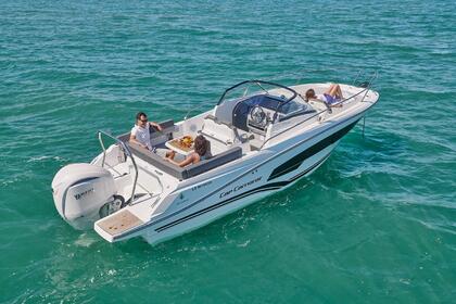 Alquiler Lancha Jeanneau CAP CAMARAT 7.5 WA Palamós