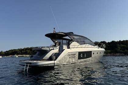 Miete Motoryacht Cranchi M 44ht Golfe Juan