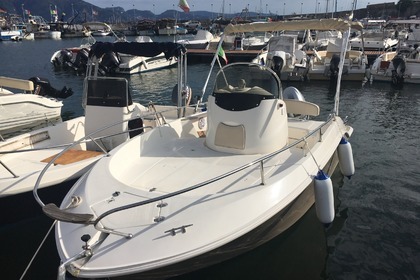 Rental Boat without license  Bermuda Romar 570 Torre Annunziata