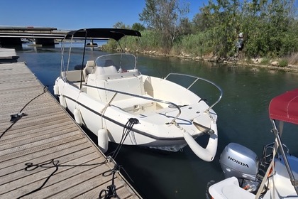 Location Bateau à moteur Quicksilver Activ 605 Carnon Plage