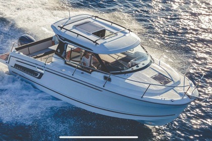 Charter Motorboat Jeanneau Merry Fisher 795 La Spezia