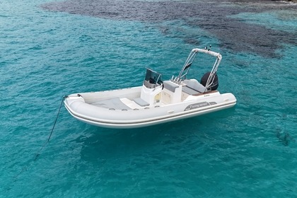 Hyra båt RIB-båt CAPELLI Tempest 626 Saint-Florent