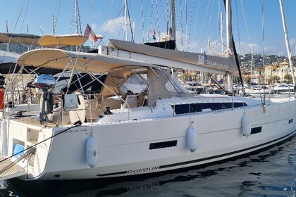 Rental Sailboat  DUFOUR 430 LUCIE Golfe-Juan