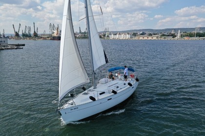Rental Sailboat Beneteau Oceanis 331 Varna