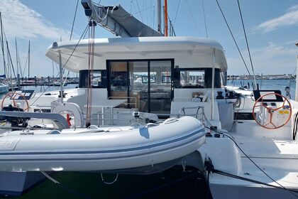 Location Catamaran Beneteau Excess 14 Locmiquélic