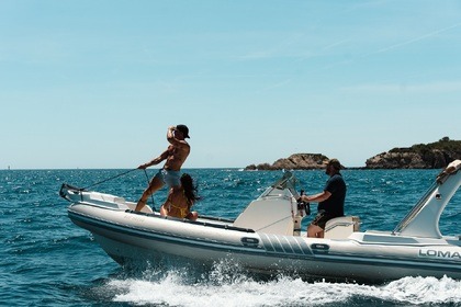 Hire RIB Lomac Nautica 710 In Hyères