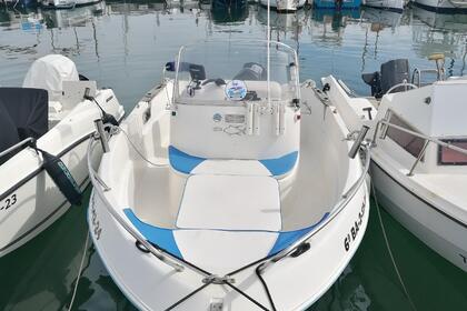 Noleggio Barca a motore Quicksilver 525 Commander Mataró