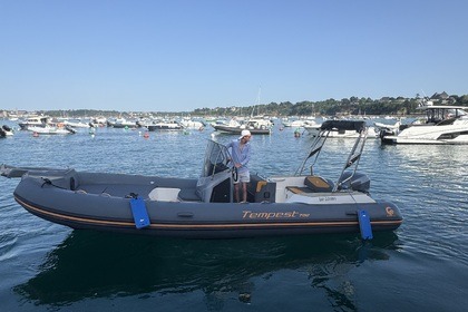 Miete RIB Capelli Tempest 700 Dinard