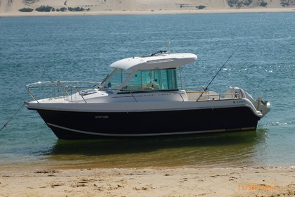Charter Motorboat JEANNEAU Merry Fisher 625 Lège-Cap-Ferret