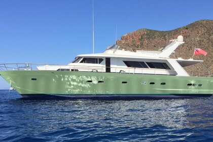 Hyra båt Motorbåt Cantiri Di Pisa Pegasus Sardinien