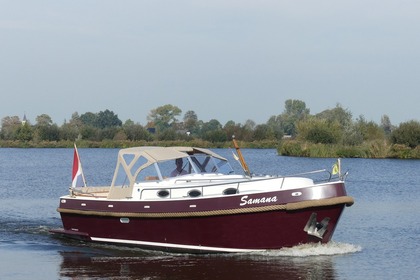 Verhuur Motorboot Langenberg Motorboot Cabin 825 Sneek