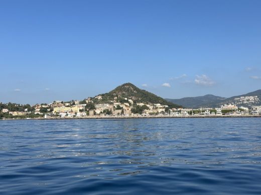 Cannes Motorboat Beneteau Flyer 6.6 alt tag text