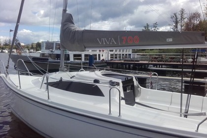 Noleggio Barca a vela i-Yacht Sasanka Viva 700 Bogaczewo