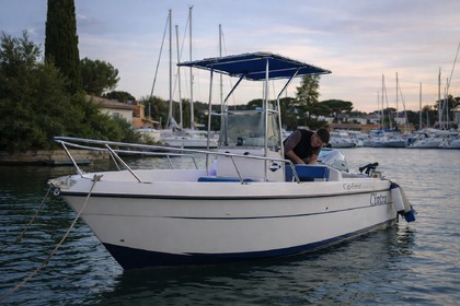 Hire Motorboat B2 Marine Cap Ferret 500 SII Open Six-Fours-les-Plages
