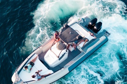 Verhuur RIB Revenger 28.70 Castellammare di Stabia