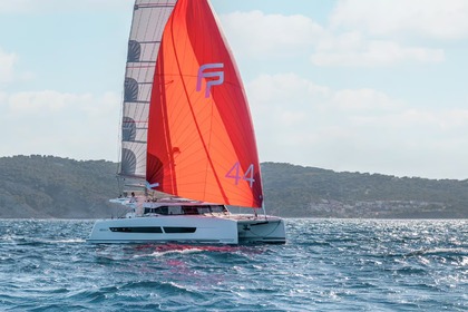 Location Catamaran Fountaine Pajot Fountaine Pajot New 44 Maestro - 3 cab. Saint-Raphaël