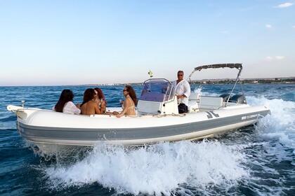 Alquiler Neumática Joker Boat Clubman 26 Mola di Bari