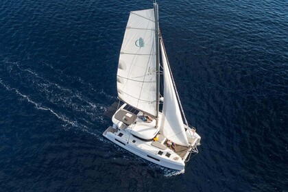 Verhuur Catamaran  Lagoon 38 /6 cab Athene