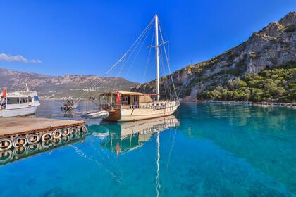 Alquiler Goleta Traditional Gulet with a capacity of 6 people Ketch Kaş