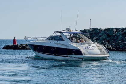 Alquiler Yate a motor Sunseeker 50 Camargue Limasol