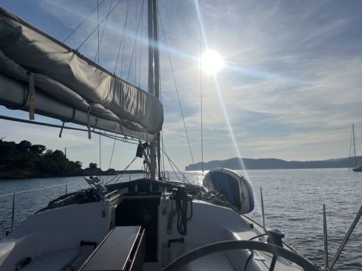 Palma di Maiorca Sailboat SALONA 41 alt tag text