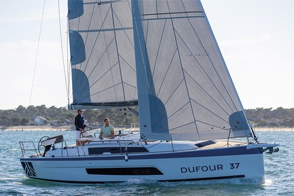 Alquiler Velero DUFOUR YACHTS 37 NEW Saint-Cyprien Plage