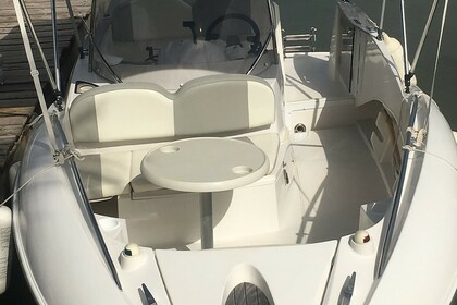 Location Bateau à moteur Quicksilver Quicksilver 550 Commander Sainte Rose