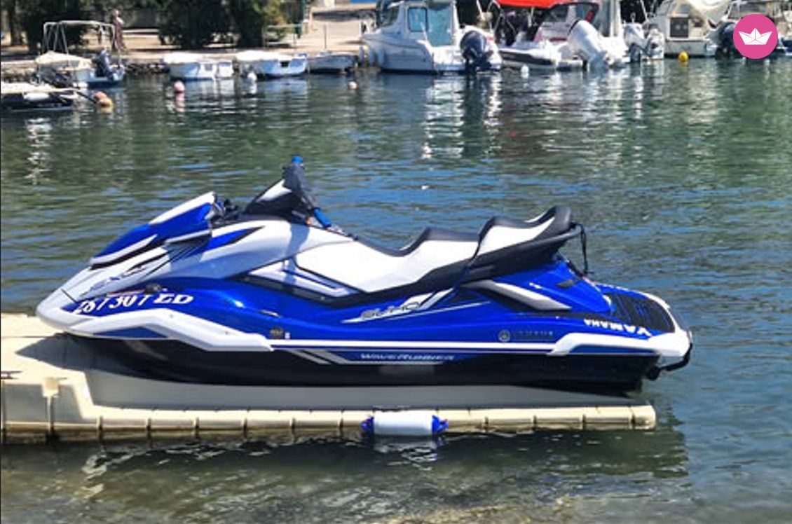 Rent Yamaha Fx Svho Jet ski (2016) in Petrčane - Oceans Evasion