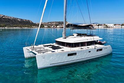 Location Catamaran Lagoon Lagoon 560 S2 Cagliari
