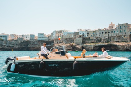 Miete Motorboot Capoforte Invictus FX270 Polignano a Mare