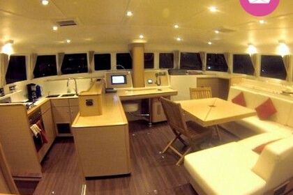 Location Catamaran Lagoon Lagoon 500 Hyères