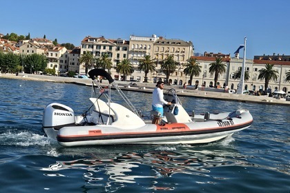 Location Semi-rigide Bura brodovi Bura 7.50 Split