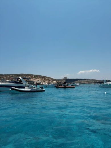 Malte Motorboat Buccaneer 24 ft open motorboat alt tag text