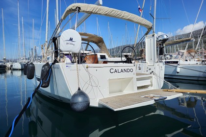 Hyra båt Segelbåt Dufour Dufour 430 Grand Large Kaštel Gomilica