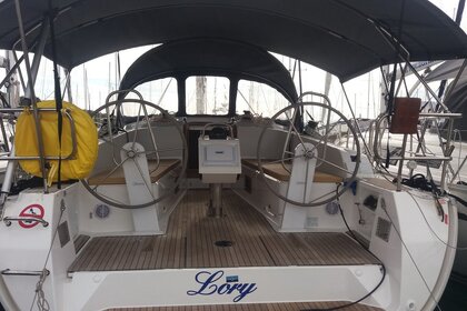Hire Sailboat BAVARIA 41 Lory Marina Zenta