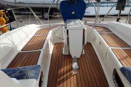 Hire Sailboat Bavaria 37 Zadar