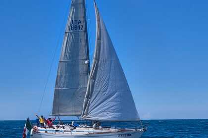 Noleggio Barca a vela Nautor Swan 371 Baratti