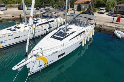 Miete Segelboot Bénéteau Oceanis 51.1 - 5 + 1 cab. Trogir