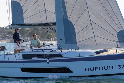 Miete Segelboot 3 DUFOUR 37 KA (3D/2C) Bandol