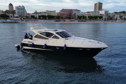 Miete Motoryacht INNOVENZI E PROGETTI SPA IT ALENA 46 Saint-Raphaël