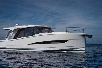 Hire Motor yacht Greenline Yachts Greenline 39 Biograd na Moru