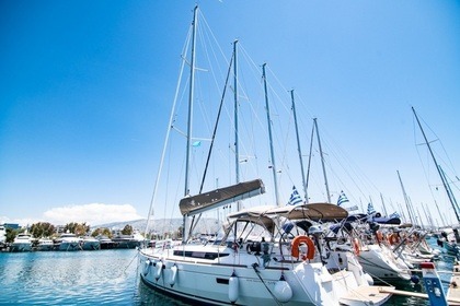 Hire Sailboat Jeanneau Sun Odyssey 519 Paros
