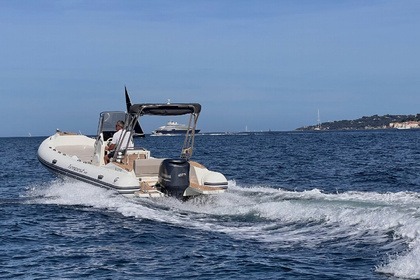 Miete RIB CAPELLI TEMPEST 700 Grimaud