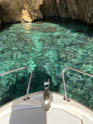 Kotor Motorboat Jeanneau Cap Camarat 6.5 Cc alt tag text