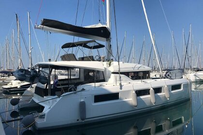 Verhuur Catamaran Lagoon Lagoon 50 Kaštel Gomilica