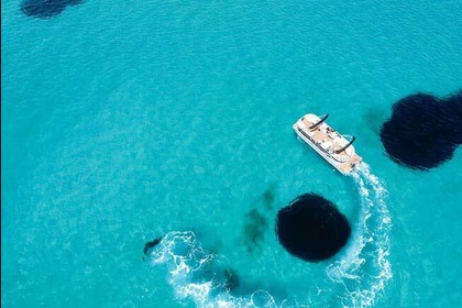 Location Bateau à moteur Pontoon Funlounger 6.5 Parikiá