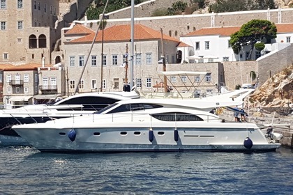 Hyra båt Motorbåt Ferretti 53 flybridge Aten